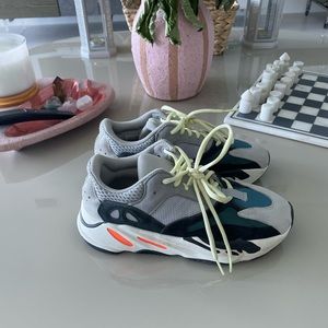 Yeezy Boost 700 “wave runner”